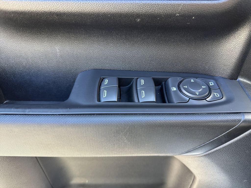 used 2023 GMC Sierra 1500 car, priced at $29,938