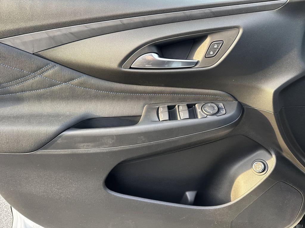 new 2026 Buick Envista car, priced at $30,730