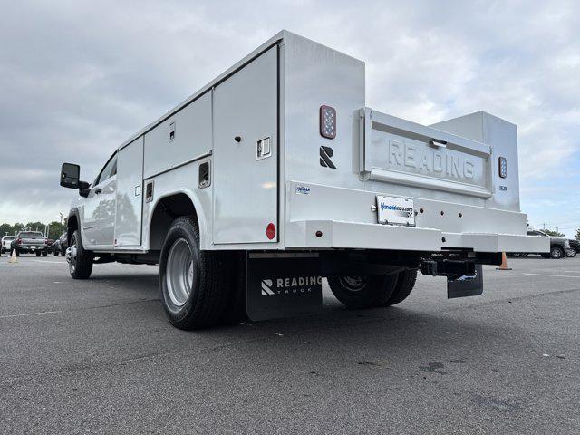 new 2025 GMC Sierra 3500 car, priced at $65,873