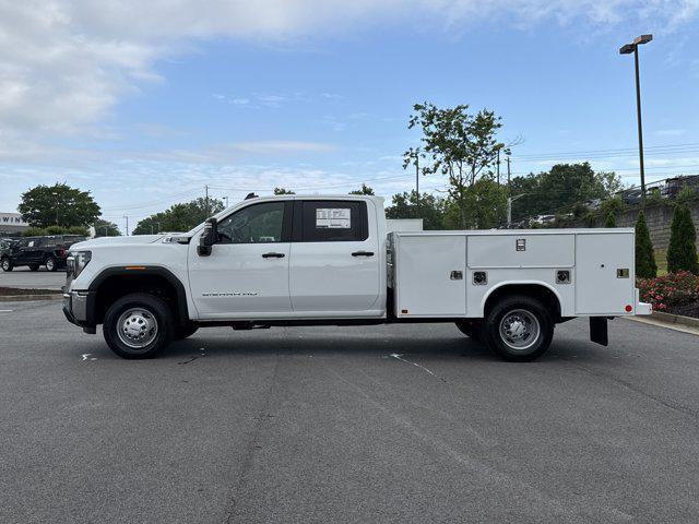 new 2025 GMC Sierra 3500 car, priced at $65,873