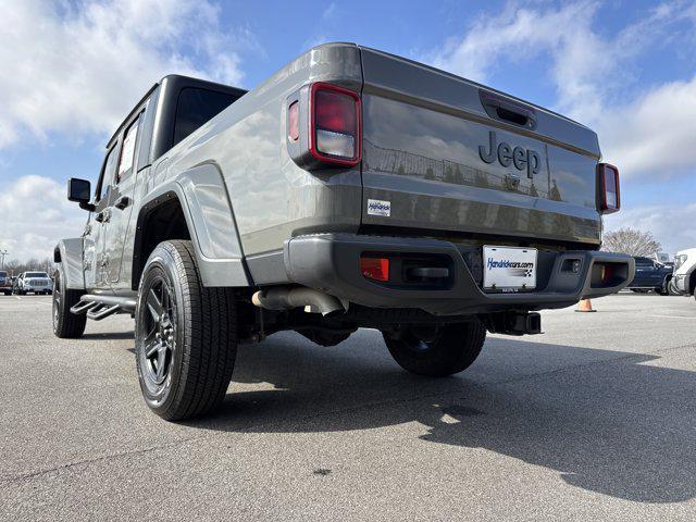 used 2021 Jeep Gladiator car, priced at $25,764
