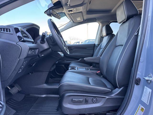 used 2025 Honda Odyssey car, priced at $43,995