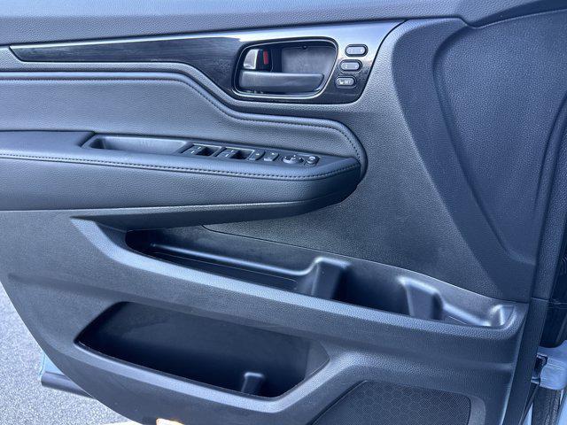 used 2025 Honda Odyssey car, priced at $43,995