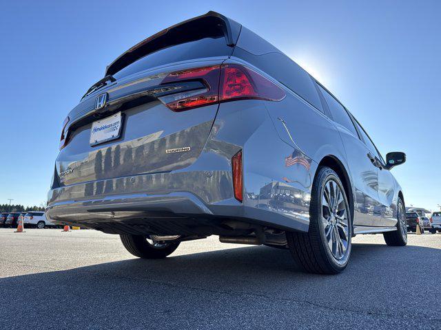 used 2025 Honda Odyssey car, priced at $43,995