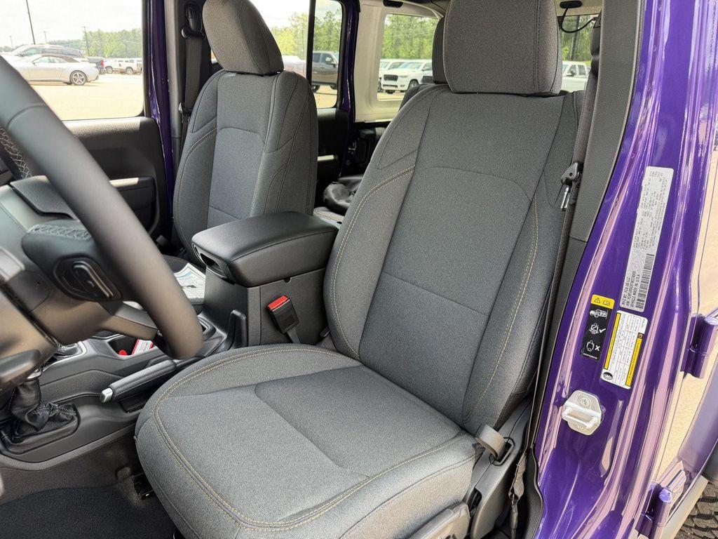 new 2026 Jeep Wrangler car, priced at $48,262