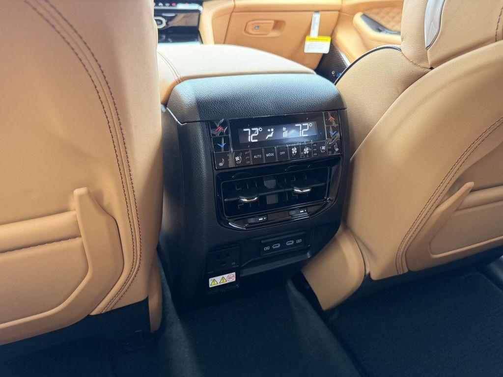 new 2026 Jeep Grand Cherokee car, priced at $56,912