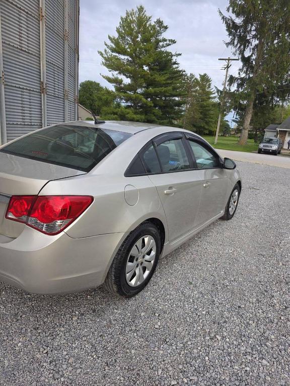 used 2014 Chevrolet Cruze car, priced at $4,995