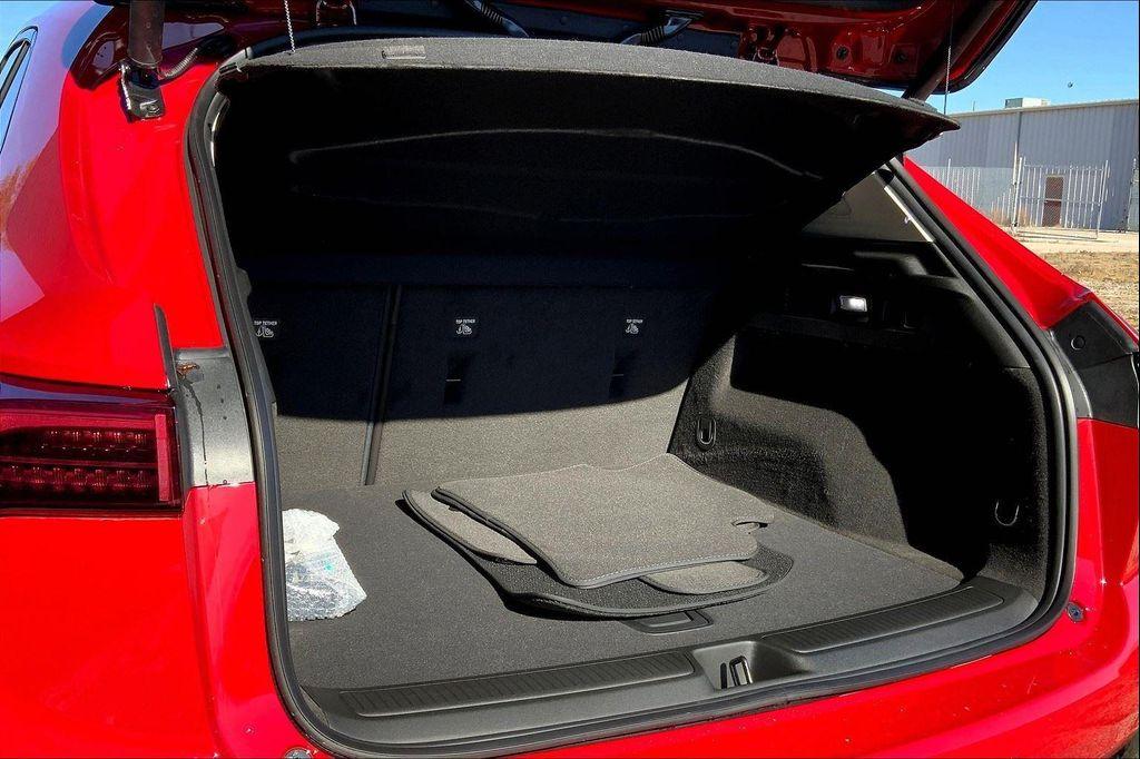 new 2025 Buick Envision car, priced at $35,735