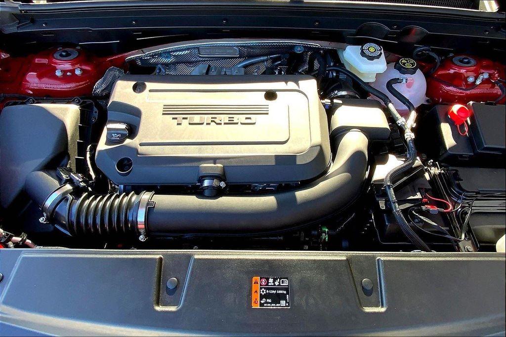 new 2025 Buick Envision car, priced at $35,735