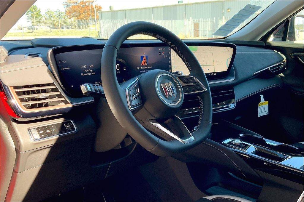 new 2025 Buick Envision car, priced at $35,735