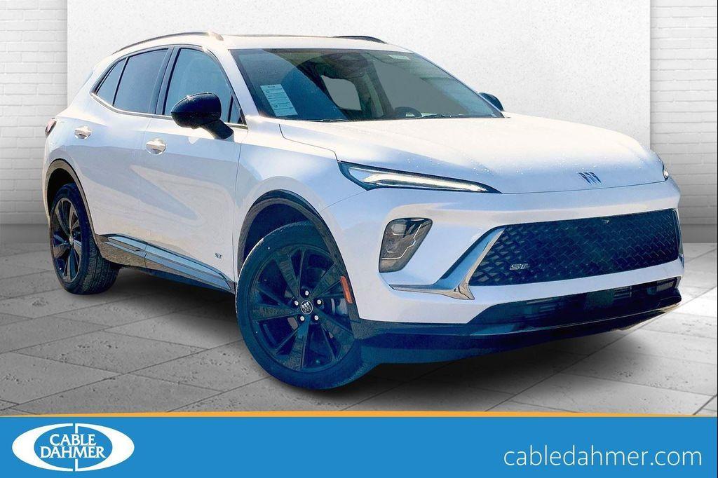 new 2025 Buick Envision car, priced at $36,335