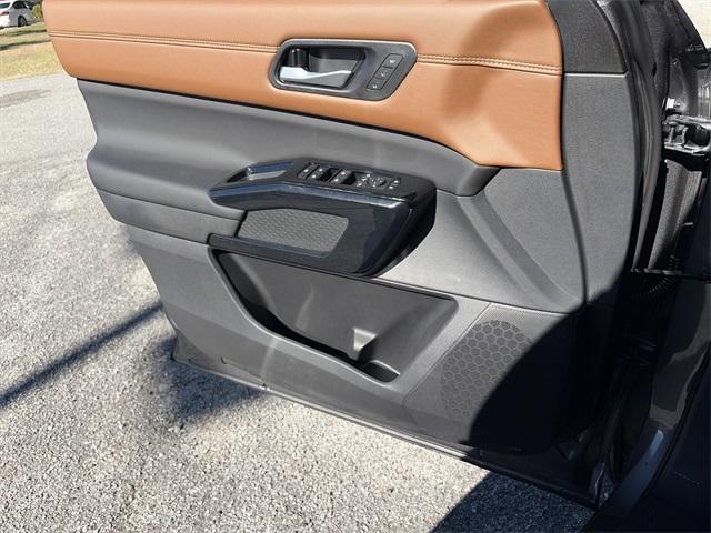 new 2026 Nissan Pathfinder car, priced at $48,940