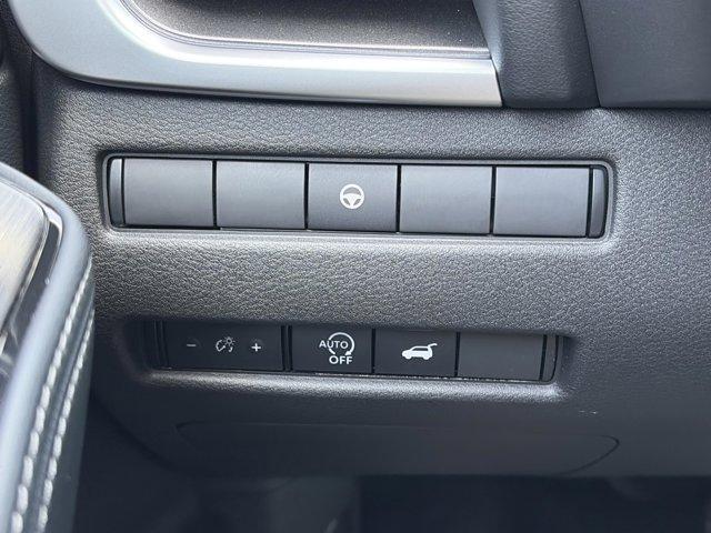 new 2026 Nissan Rogue car, priced at $33,025