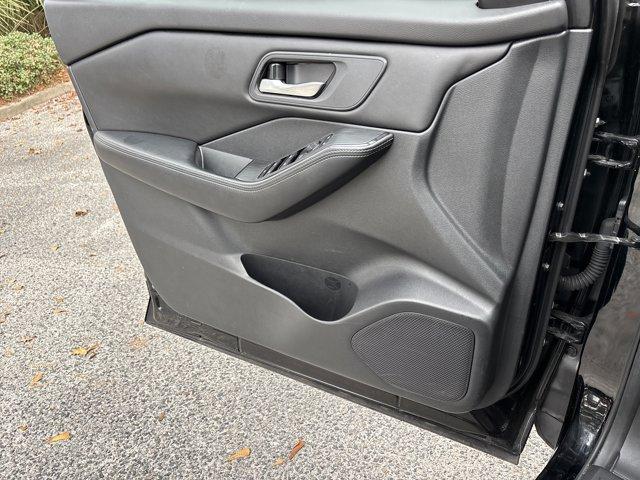 used 2024 Nissan Rogue car, priced at $21,671