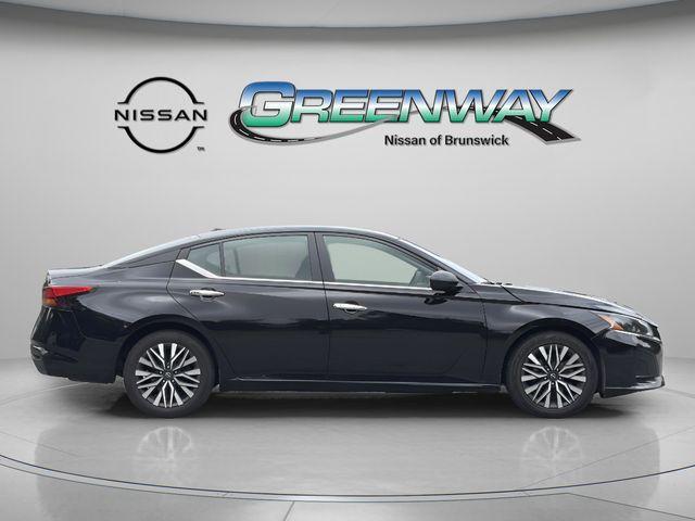 used 2024 Nissan Altima car, priced at $20,995