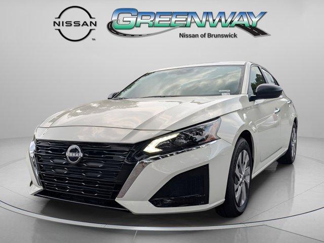new 2025 Nissan Altima car, priced at $28,505