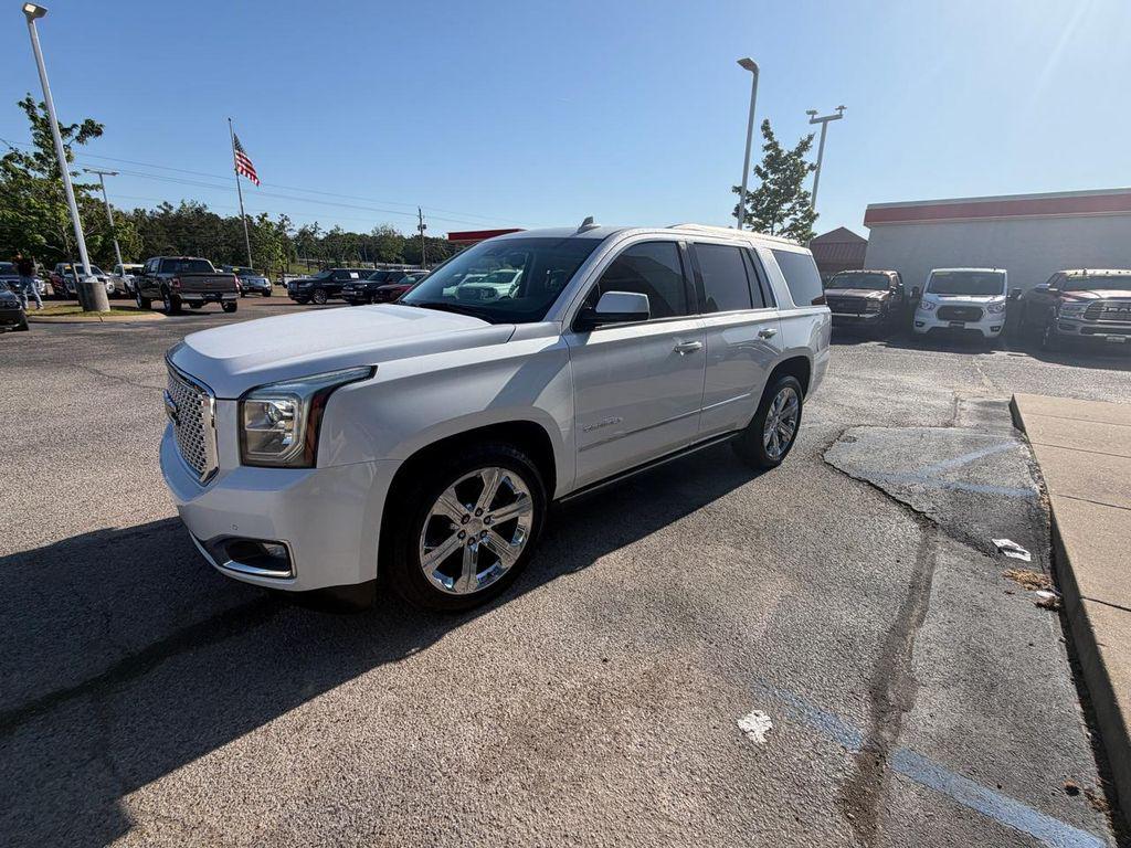 used 2017 GMC Yukon car