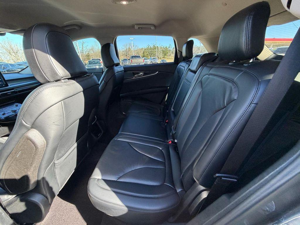 used 2021 Lincoln Nautilus car, priced at $22,870