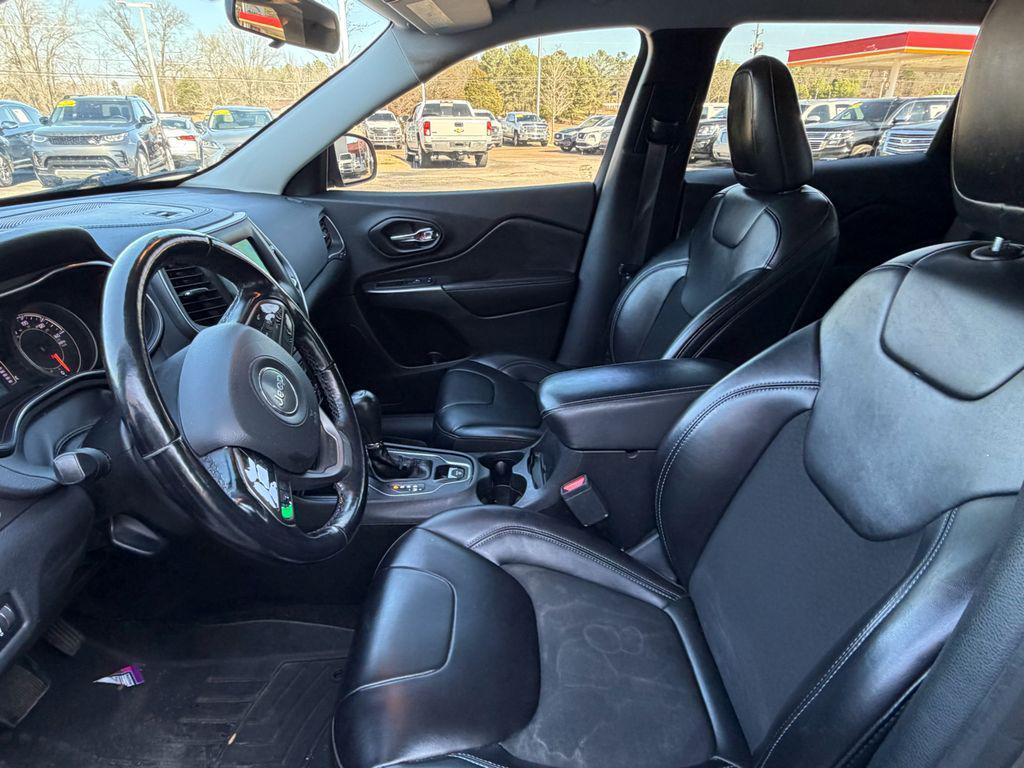 used 2020 Jeep Cherokee car, priced at $14,870