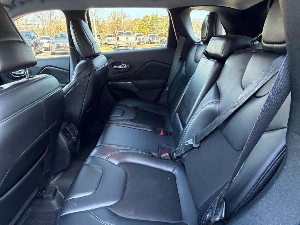 used 2020 Jeep Cherokee car, priced at $14,870