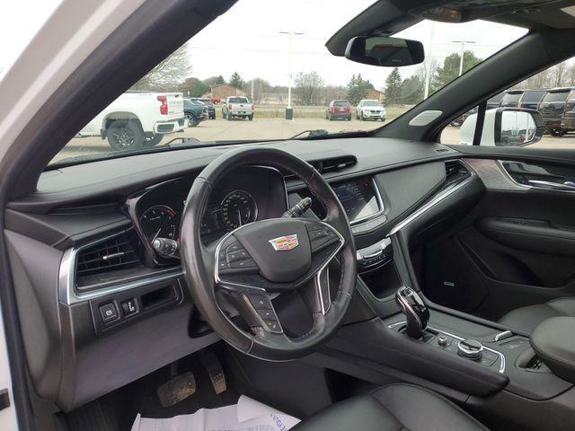 used 2021 Cadillac XT5 car, priced at $20,950