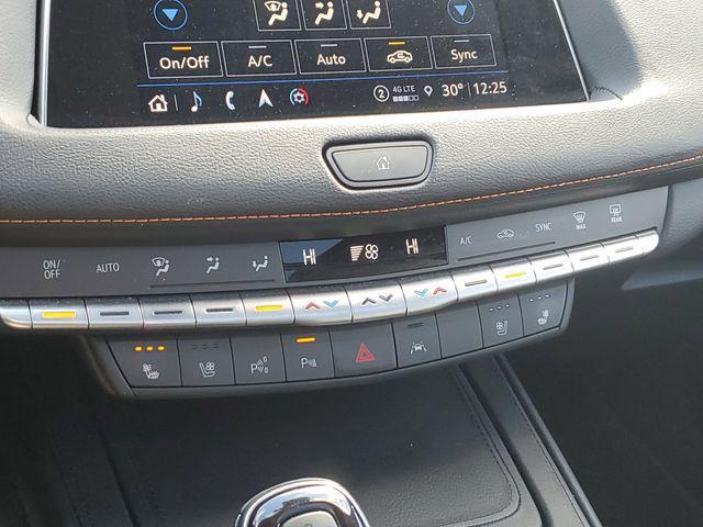 used 2023 Cadillac XT4 car, priced at $31,218