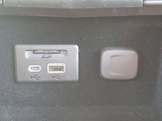 used 2023 Cadillac XT4 car, priced at $31,218