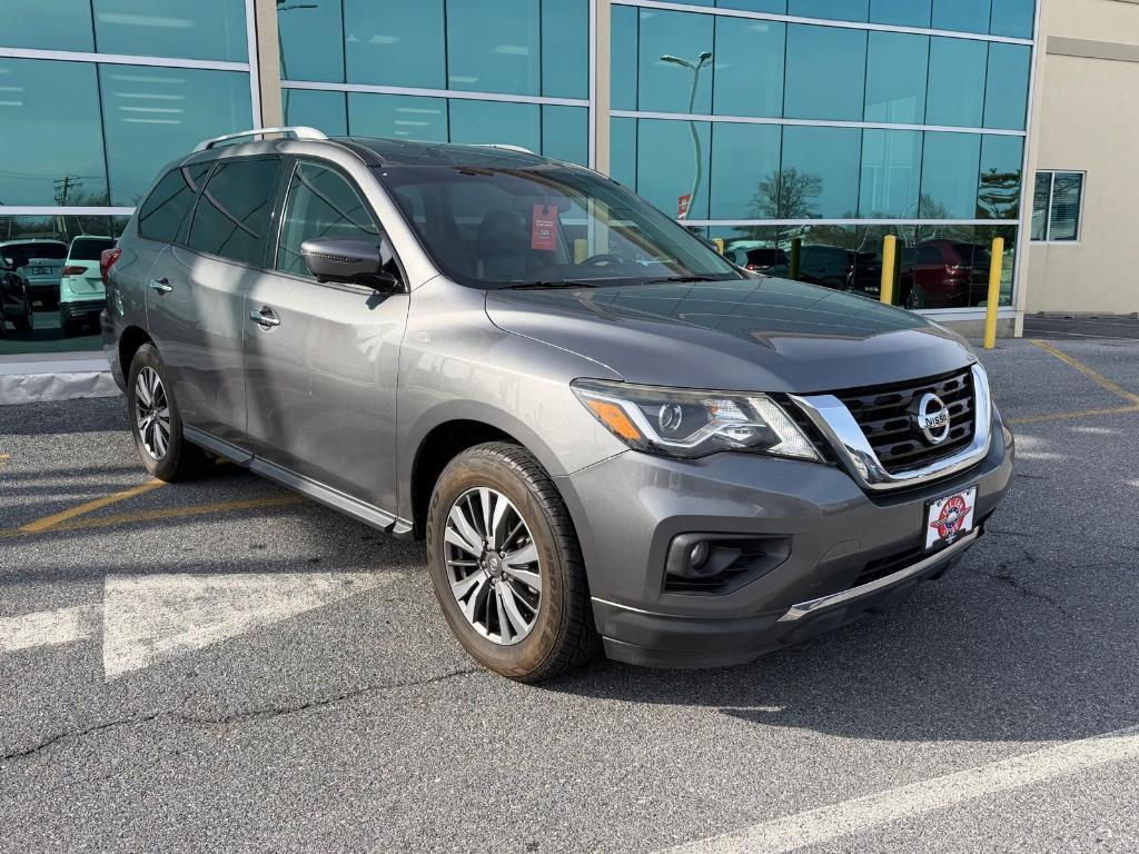 used 2020 Nissan Pathfinder car, priced at $20,995