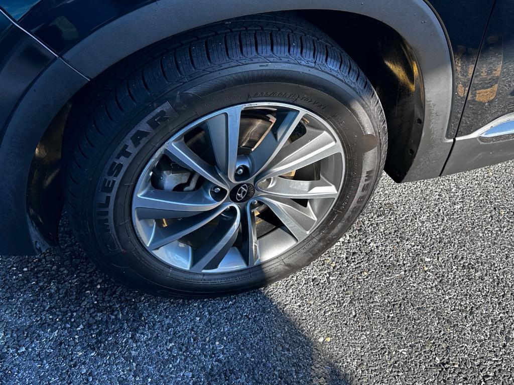 used 2019 Hyundai Santa Fe car, priced at $16,579