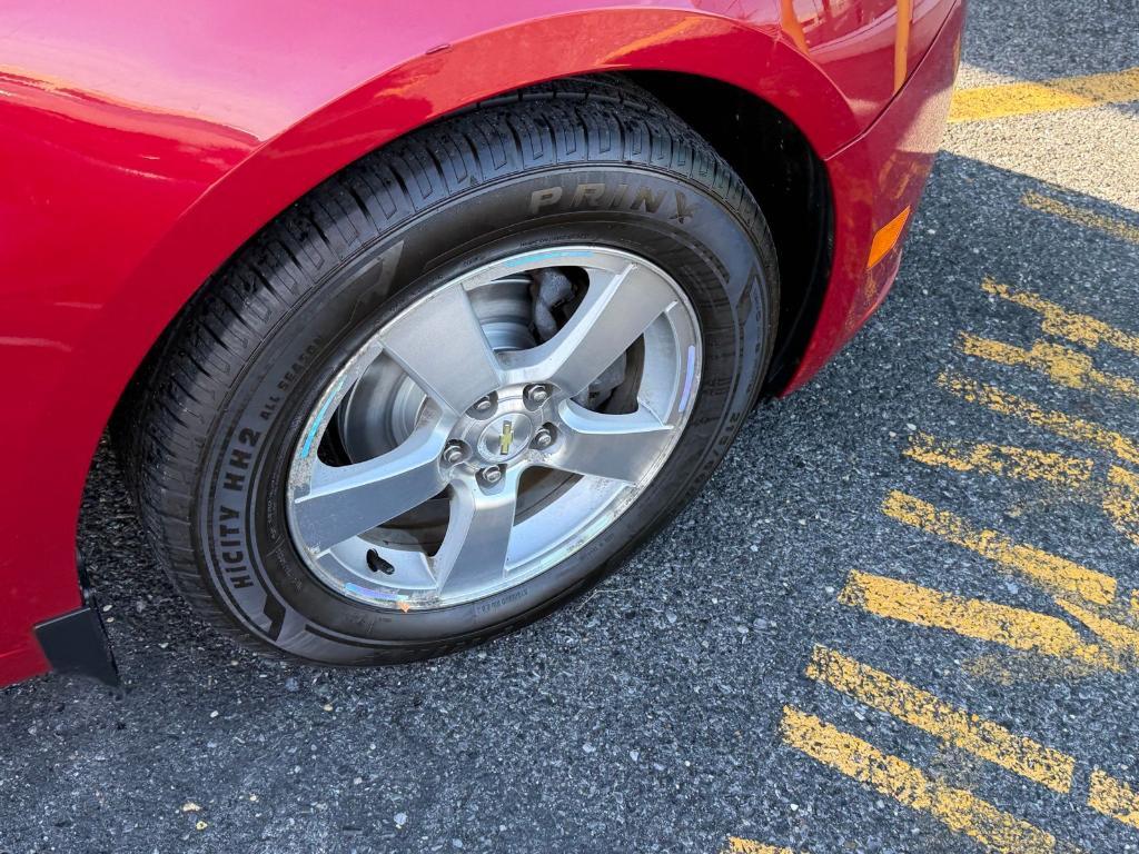 used 2014 Chevrolet Cruze car, priced at $7,895