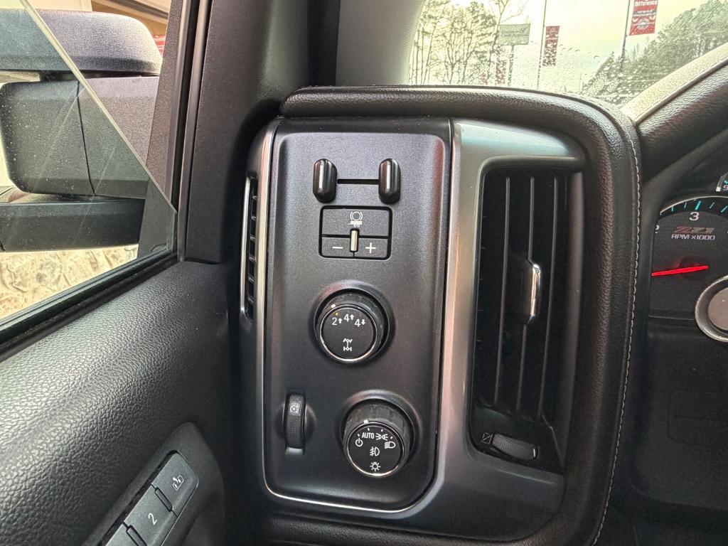 used 2018 Chevrolet Silverado 2500 car, priced at $33,991