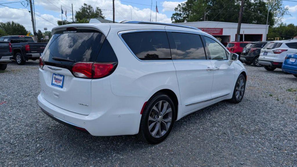 used 2018 Chrysler Pacifica car, priced at $14,995