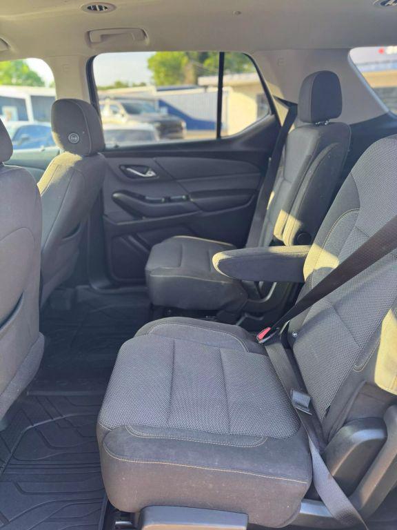 used 2020 Chevrolet Traverse car, priced at $17,990