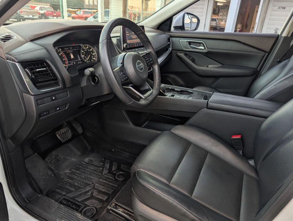 used 2021 Nissan Rogue car, priced at $17,999