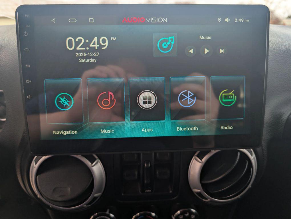 used 2015 Jeep Wrangler Unlimited car, priced at $16,995