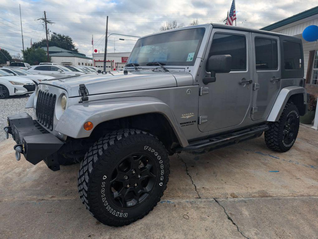 used 2015 Jeep Wrangler Unlimited car, priced at $16,995