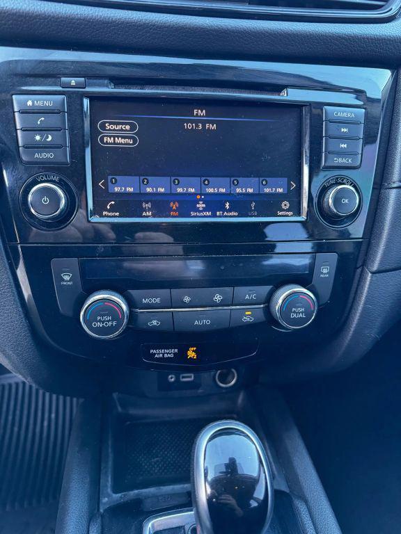 used 2020 Nissan Rogue car, priced at $14,990