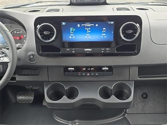 new 2026 Mercedes-Benz Sprinter 2500 car, priced at $61,412