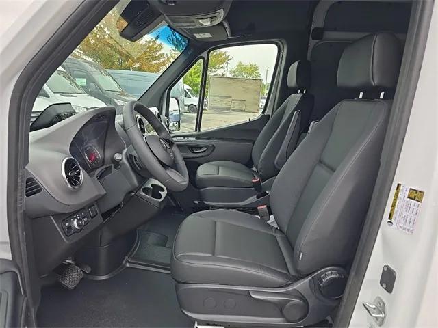 new 2026 Mercedes-Benz Sprinter 2500 car, priced at $61,412