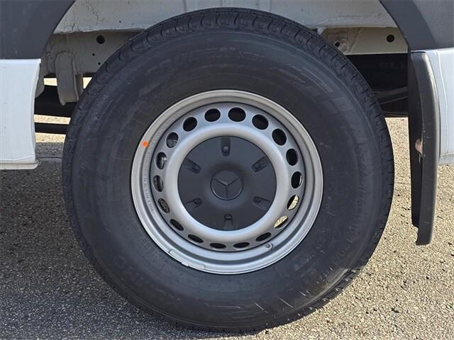 new 2025 Mercedes-Benz Sprinter 2500 car, priced at $56,101