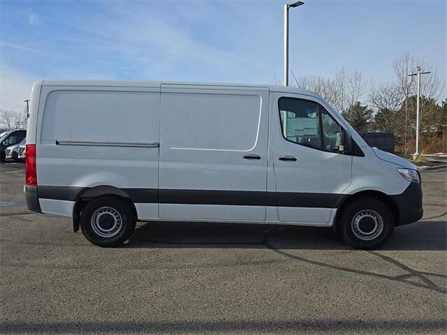 new 2025 Mercedes-Benz Sprinter 2500 car, priced at $56,101