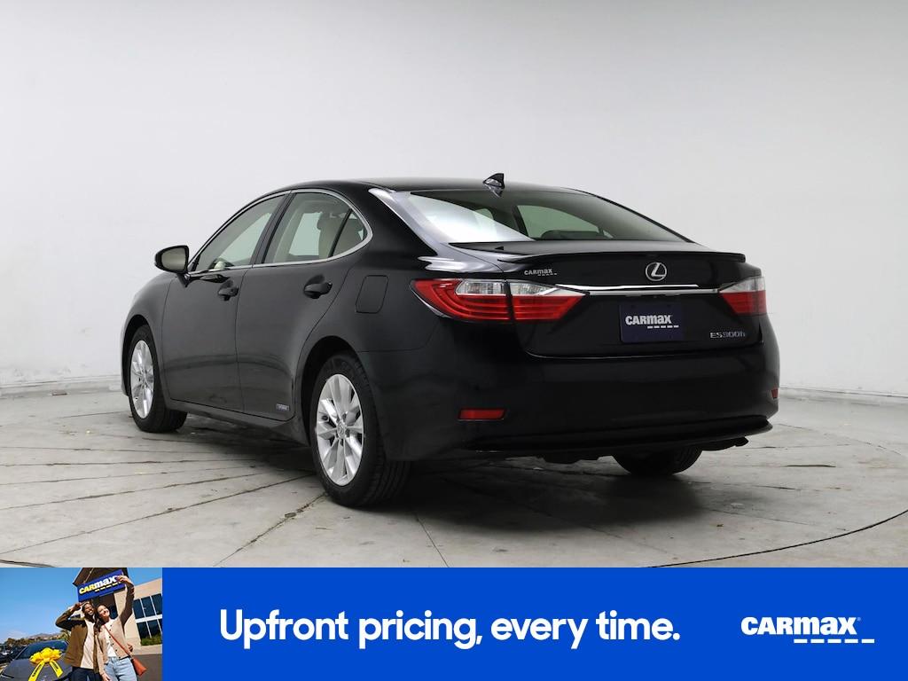 used 2015 Lexus ES 300h car, priced at $19,998