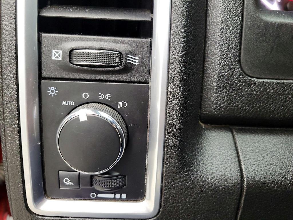 used 2024 Ram 1500 Classic car, priced at $31,998