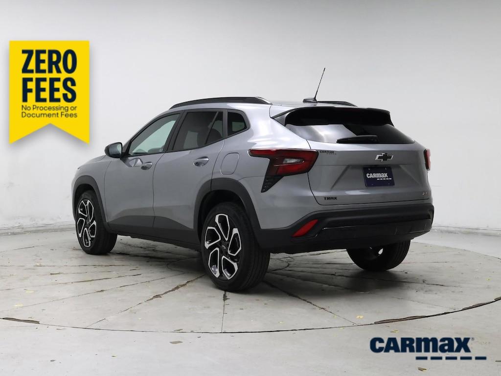 used 2024 Chevrolet Trax car, priced at $22,998