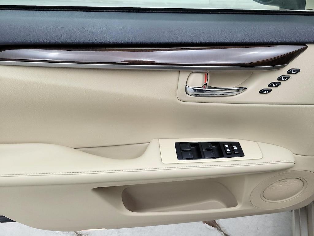 used 2015 Lexus ES 350 car, priced at $22,998