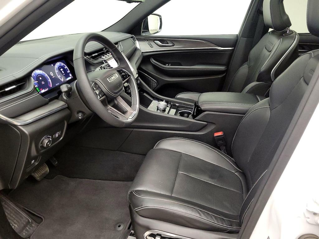 used 2023 Jeep Grand Cherokee car, priced at $42,998