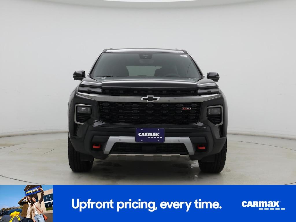 used 2025 Chevrolet Traverse car, priced at $51,998