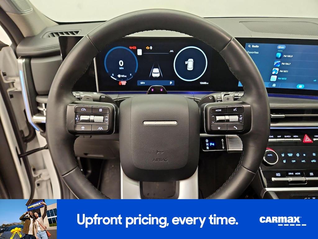 used 2025 Hyundai SANTA FE HEV car, priced at $41,998