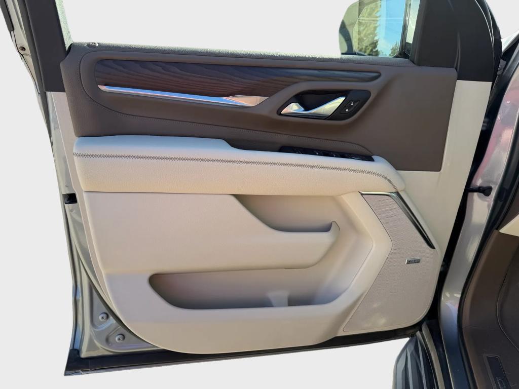 used 2024 GMC Yukon XL car, priced at $66,499