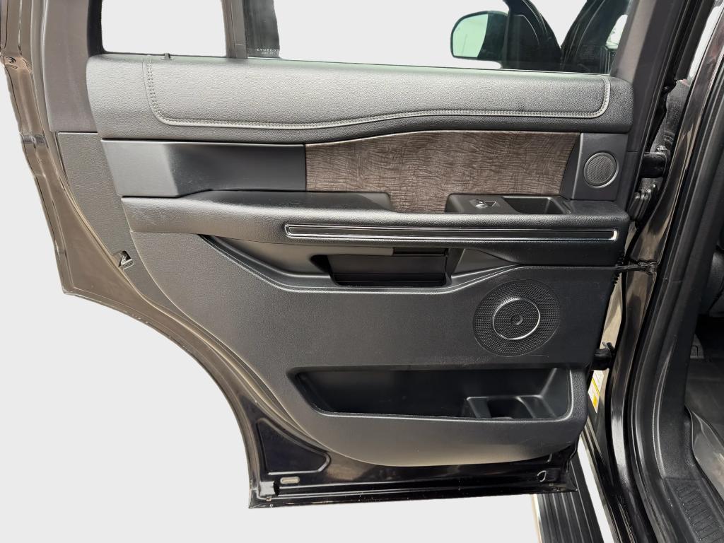 used 2021 Ford Expedition car, priced at $30,249